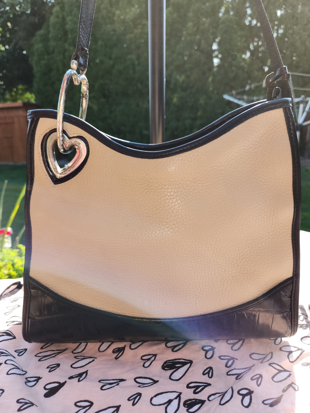 Brighton 3fer Cream and Black Shoulder Bag With Small Scarf And Heart Earrings - Picture 5 of 16